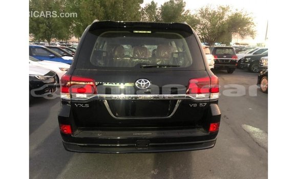 Buy Import Toyota Land Cruiser Black Car in Import - Dubai in Dhufar Buy Import Toyota Land Cruiser Black Car in Import - Dubai in Dhufar