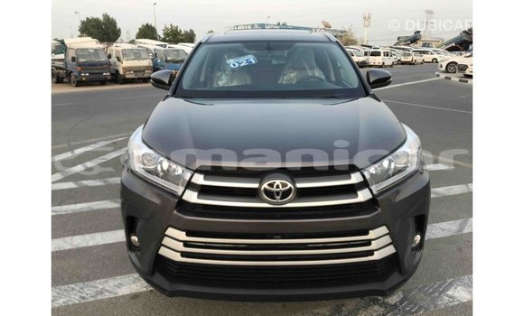 Buy Import Toyota Highlander Other Car in Import - Dubai in Dhufar Buy Import Toyota Highlander Other Car in Import - Dubai in Dhufar