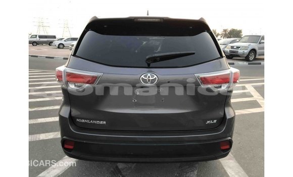 Buy Import Toyota Highlander Other Car in Import - Dubai in Dhufar Buy Import Toyota Highlander Other Car in Import - Dubai in Dhufar