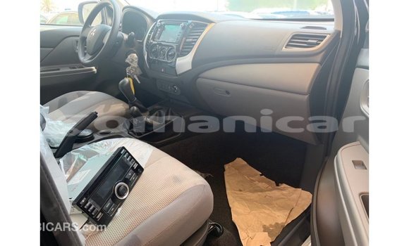 Buy Import Mitsubishi L200 Black Car in Import - Dubai in Dhufar Buy Import Mitsubishi L200 Black Car in Import - Dubai in Dhufar