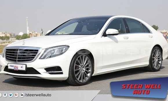 Buy Import Mercedes-Benz 190 White Car in Import - Dubai in Dhufar Buy Import Mercedes-Benz 190 White Car in Import - Dubai in Dhufar