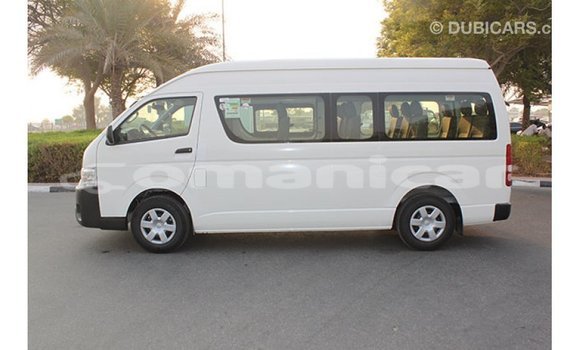 Buy Import Toyota Hiace White Car in Import - Dubai in Dhufar Buy Import Toyota Hiace White Car in Import - Dubai in Dhufar