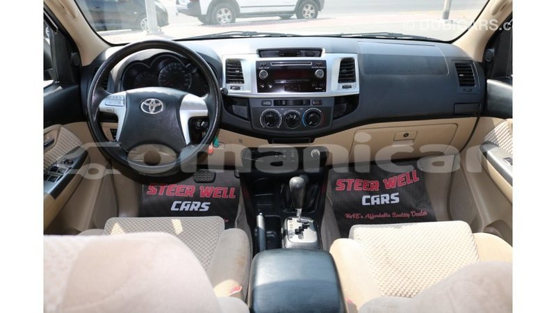 Big with watermark toyota fortuner dhufar import dubai 1756