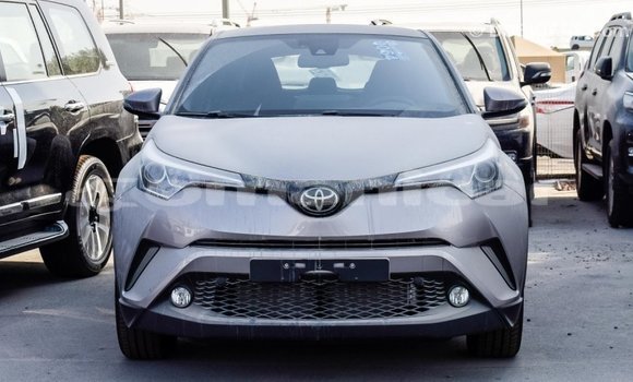 Buy Import Toyota C-HR Other Car in Import - Dubai in Dhufar Buy Import Toyota C-HR Other Car in Import - Dubai in Dhufar