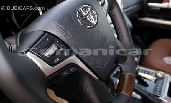 Buy Import Toyota Land Cruiser Black Car in Import - Dubai in Dhufar Buy Import Toyota Land Cruiser Black Car in Import - Dubai in Dhufar