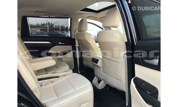 Buy Import Toyota Highlander Black Car in Import - Dubai in Dhufar Buy Import Toyota Highlander Black Car in Import - Dubai in Dhufar