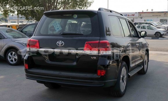 Buy Import Toyota Land Cruiser Black Car in Import - Dubai in Dhufar Buy Import Toyota Land Cruiser Black Car in Import - Dubai in Dhufar
