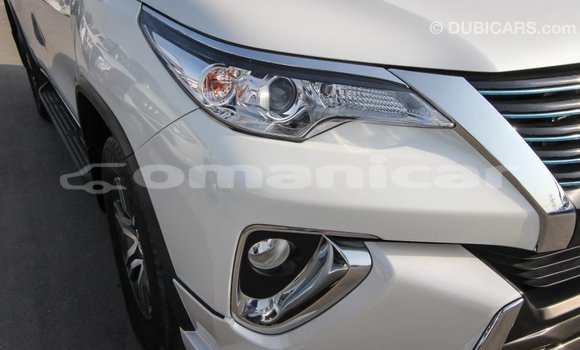 Buy Import Toyota Fortuner White Car in Import - Dubai in Dhufar Buy Import Toyota Fortuner White Car in Import - Dubai in Dhufar