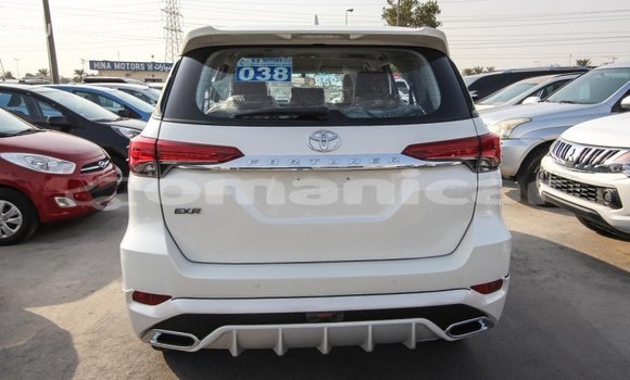 Buy Import Toyota Fortuner White Car in Import - Dubai in Dhufar Buy Import Toyota Fortuner White Car in Import - Dubai in Dhufar