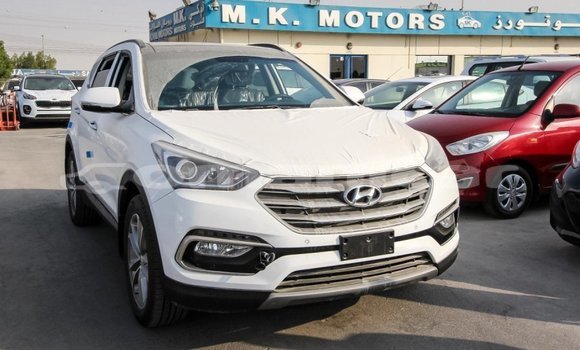 Buy Import Hyundai Santa Fe White Car in Import - Dubai in Dhufar Buy Import Hyundai Santa Fe White Car in Import - Dubai in Dhufar