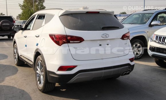 Buy Import Hyundai Santa Fe White Car in Import - Dubai in Dhufar Buy Import Hyundai Santa Fe White Car in Import - Dubai in Dhufar