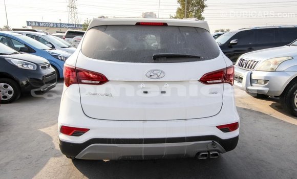 Buy Import Hyundai Santa Fe White Car in Import - Dubai in Dhufar Buy Import Hyundai Santa Fe White Car in Import - Dubai in Dhufar