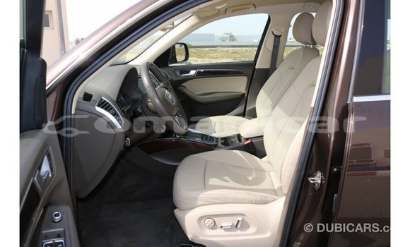 Buy Import Audi Q5 Brown Car in Import - Dubai in Dhufar