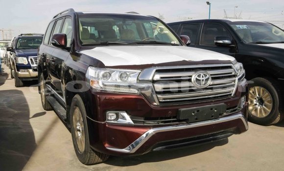 Buy Import Toyota Land Cruiser Other Car in Import - Dubai in Dhufar Buy Import Toyota Land Cruiser Other Car in Import - Dubai in Dhufar