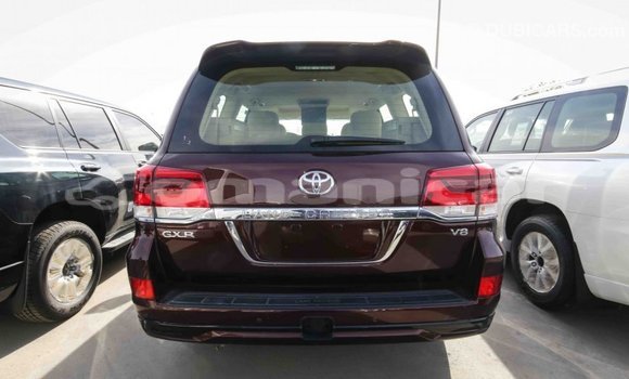 Buy Import Toyota Land Cruiser Other Car in Import - Dubai in Dhufar Buy Import Toyota Land Cruiser Other Car in Import - Dubai in Dhufar