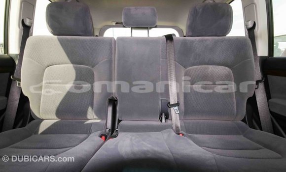 Buy Import Toyota Land Cruiser White Car in Import - Dubai in Dhufar Buy Import Toyota Land Cruiser White Car in Import - Dubai in Dhufar