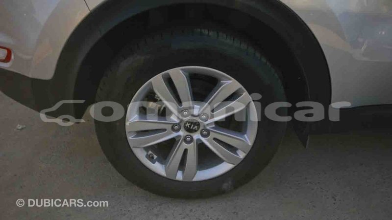 Big with watermark kia sportage dhufar import dubai 1811