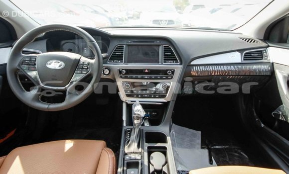 Buy Import Hyundai Sonata White Car in Import - Dubai in Dhufar Buy Import Hyundai Sonata White Car in Import - Dubai in Dhufar