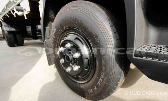 Buy Import Hyundai Accent White Car in Import - Dubai in Dhufar Buy Import Hyundai Accent White Car in Import - Dubai in Dhufar