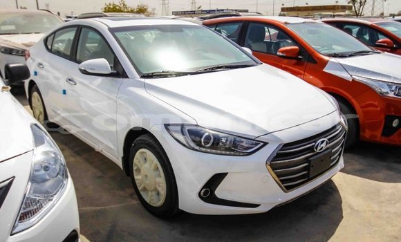 Buy Import Hyundai Elantra White Car in Import - Dubai in Dhufar Buy Import Hyundai Elantra White Car in Import - Dubai in Dhufar