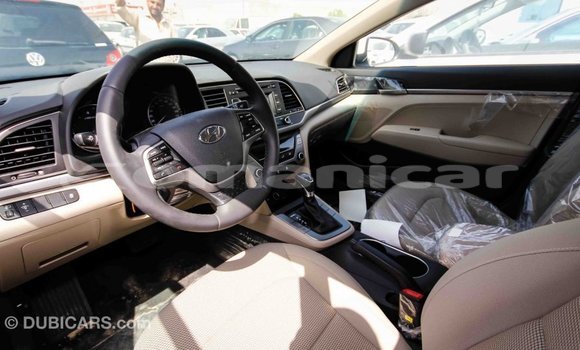 Buy Import Hyundai Elantra White Car in Import - Dubai in Dhufar Buy Import Hyundai Elantra White Car in Import - Dubai in Dhufar