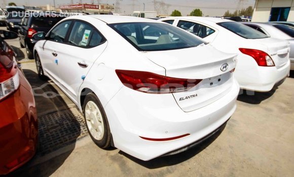 Buy Import Hyundai Elantra White Car in Import - Dubai in Dhufar Buy Import Hyundai Elantra White Car in Import - Dubai in Dhufar