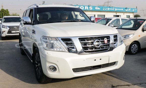 Buy Import Nissan Patrol White Car in Import - Dubai in Dhufar Buy Import Nissan Patrol White Car in Import - Dubai in Dhufar