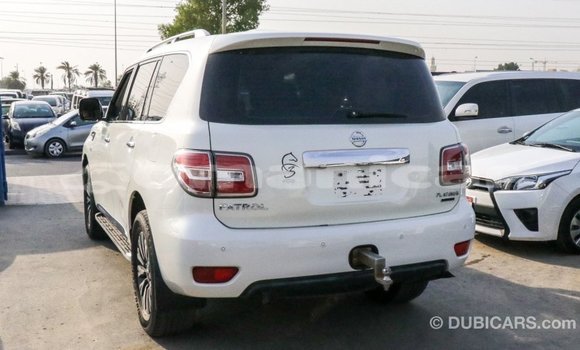 Buy Import Nissan Patrol White Car in Import - Dubai in Dhufar Buy Import Nissan Patrol White Car in Import - Dubai in Dhufar