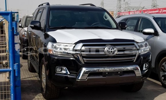 Buy Import Toyota Land Cruiser Black Car in Import - Dubai in Dhufar Buy Import Toyota Land Cruiser Black Car in Import - Dubai in Dhufar