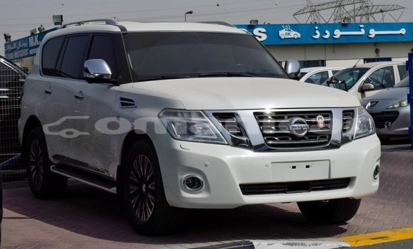 Buy Import Nissan Patrol White Car in Import - Dubai in Dhufar Buy Import Nissan Patrol White Car in Import - Dubai in Dhufar