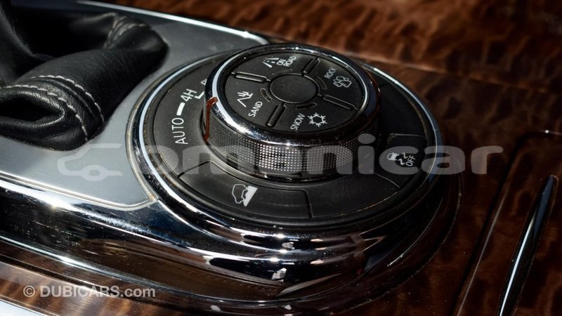 Big with watermark nissan patrol dhufar import dubai 1832