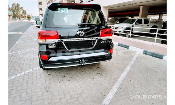 Buy Import Toyota Land Cruiser Black Car in Import - Dubai in Dhufar Buy Import Toyota Land Cruiser Black Car in Import - Dubai in Dhufar