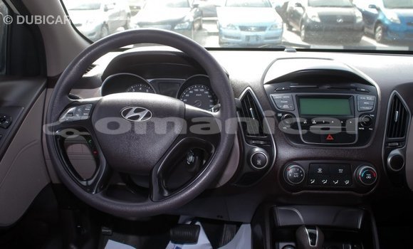 Buy Import Hyundai Tucson Beige Car in Import - Dubai in Dhufar Buy Import Hyundai Tucson Beige Car in Import - Dubai in Dhufar