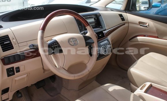 Buy Import Toyota Previa White Car in Import - Dubai in Dhufar Buy Import Toyota Previa White Car in Import - Dubai in Dhufar