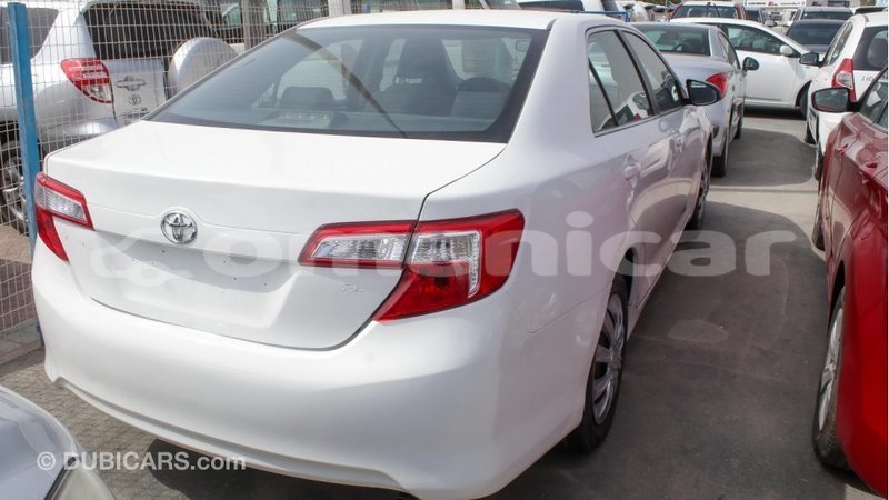 Big with watermark toyota camry dhufar import dubai 1841