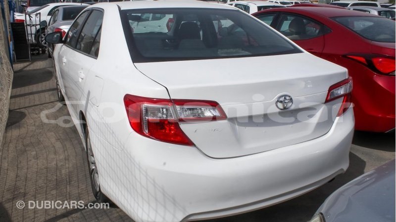 Big with watermark toyota camry dhufar import dubai 1841