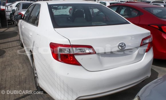 Buy Import Toyota Camry White Car in Import - Dubai in Dhufar Buy Import Toyota Camry White Car in Import - Dubai in Dhufar