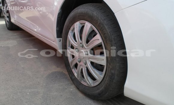 Buy Import Toyota Camry White Car in Import - Dubai in Dhufar Buy Import Toyota Camry White Car in Import - Dubai in Dhufar