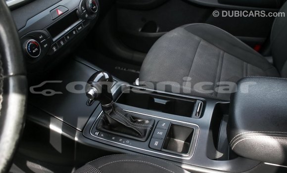 Buy Import Kia Sorento Other Car in Import - Dubai in Dhufar Buy Import Kia Sorento Other Car in Import - Dubai in Dhufar