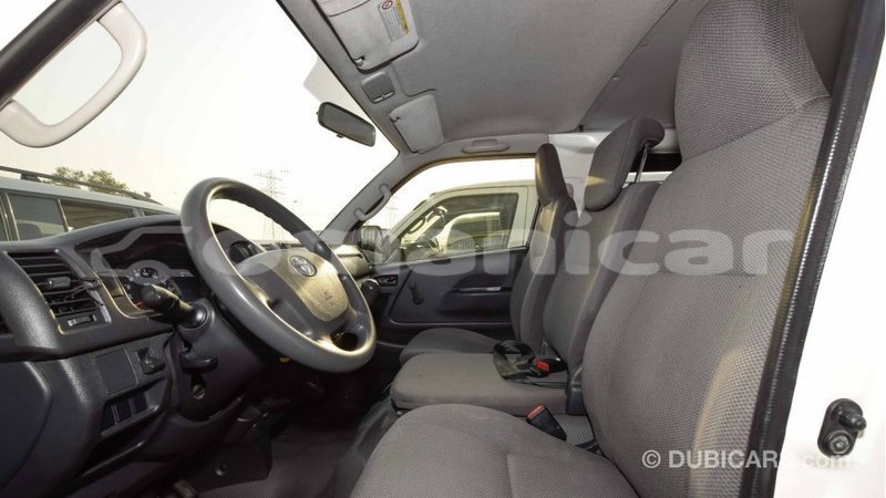 Big with watermark toyota hiace dhufar import dubai 1844