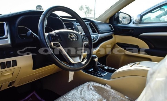 Buy Import Toyota Highlander Black Car in Import - Dubai in Dhufar Buy Import Toyota Highlander Black Car in Import - Dubai in Dhufar