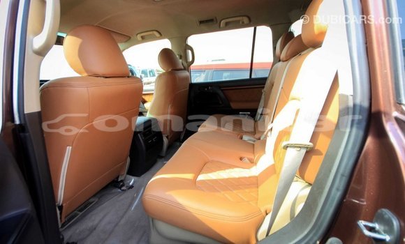Buy Import Toyota Land Cruiser Brown Car in Import - Dubai in Dhufar Buy Import Toyota Land Cruiser Brown Car in Import - Dubai in Dhufar