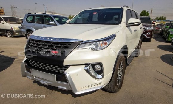 Buy Import Toyota Fortuner White Car in Import - Dubai in Dhufar Buy Import Toyota Fortuner White Car in Import - Dubai in Dhufar