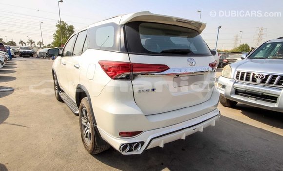 Buy Import Toyota Fortuner White Car in Import - Dubai in Dhufar Buy Import Toyota Fortuner White Car in Import - Dubai in Dhufar