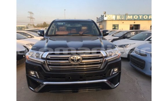 Buy Import Toyota Land Cruiser Black Car in Import - Dubai in Dhufar Buy Import Toyota Land Cruiser Black Car in Import - Dubai in Dhufar