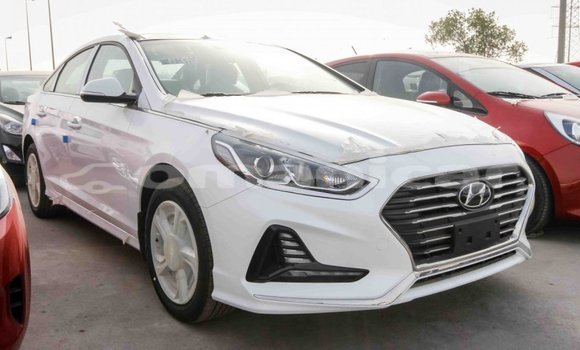 Buy Import Hyundai Sonata White Car in Import - Dubai in Dhufar Buy Import Hyundai Sonata White Car in Import - Dubai in Dhufar