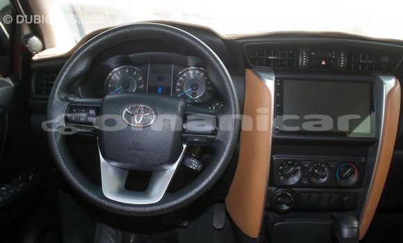 Buy Import Toyota Fortuner White Car in Import - Dubai in Dhufar Buy Import Toyota Fortuner White Car in Import - Dubai in Dhufar