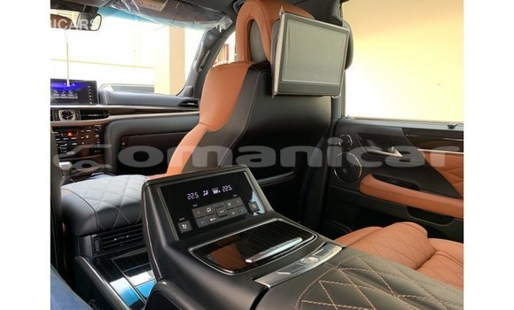 Buy Import Lexus LX White Car in Import - Dubai in Dhufar Buy Import Lexus LX White Car in Import - Dubai in Dhufar