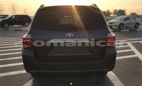 Buy Import Toyota Highlander Other Car in Import - Dubai in Dhufar Buy Import Toyota Highlander Other Car in Import - Dubai in Dhufar