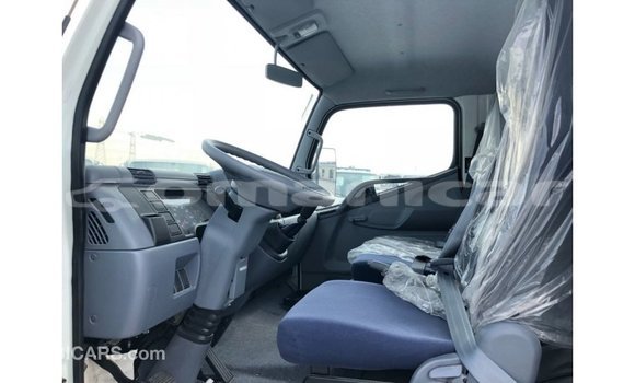 Buy Import Mitsubishi Carisma White Car in Import - Dubai in Dhufar Buy Import Mitsubishi Carisma White Car in Import - Dubai in Dhufar